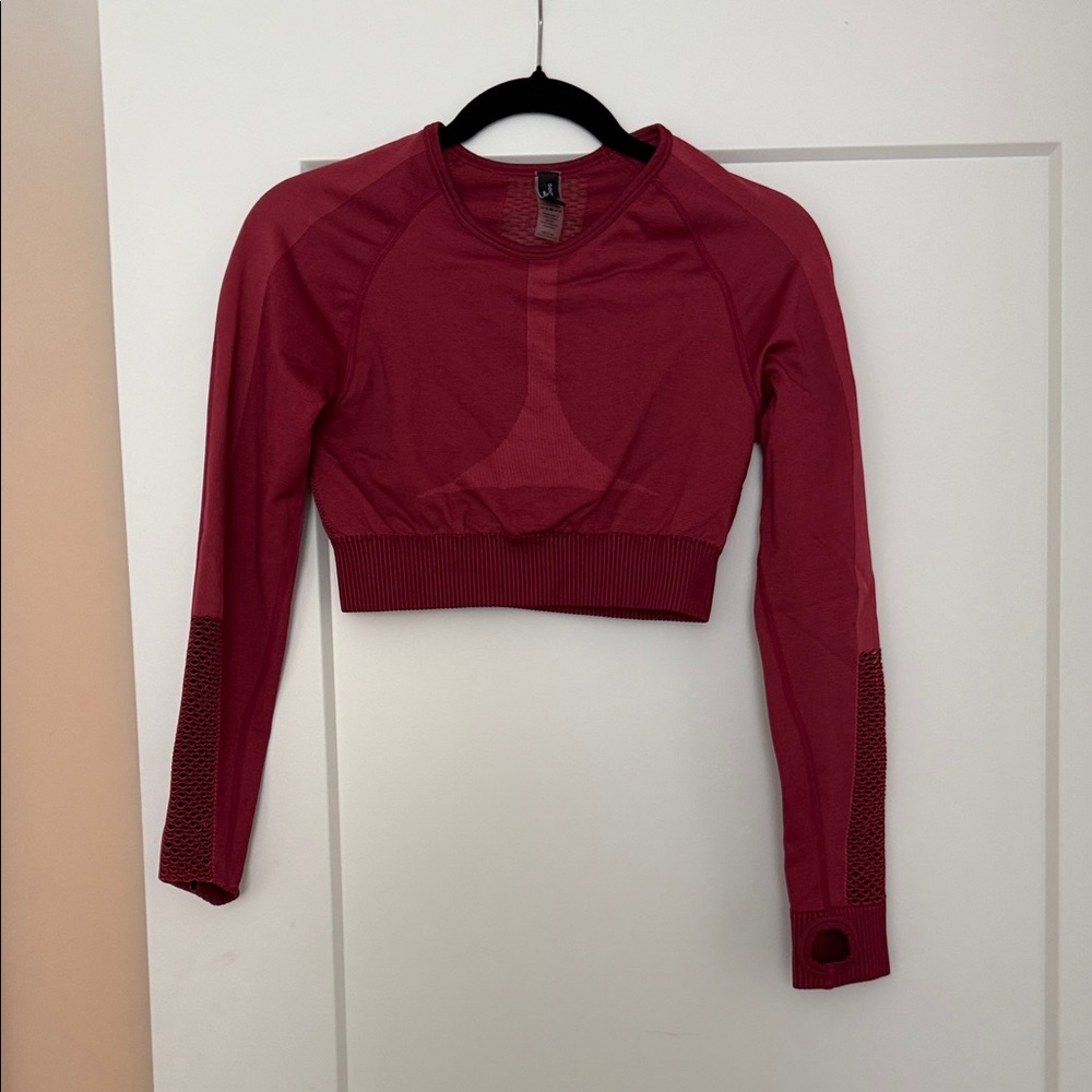 Stylish Long Sleeve Crop Top - Burgundy